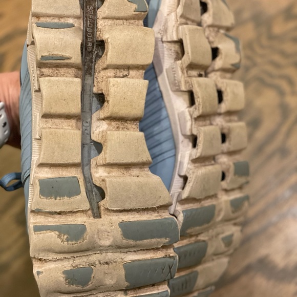 On Cloudswift running shoe 
Cloudswift Lake | Sky W - Picture 6 of 6